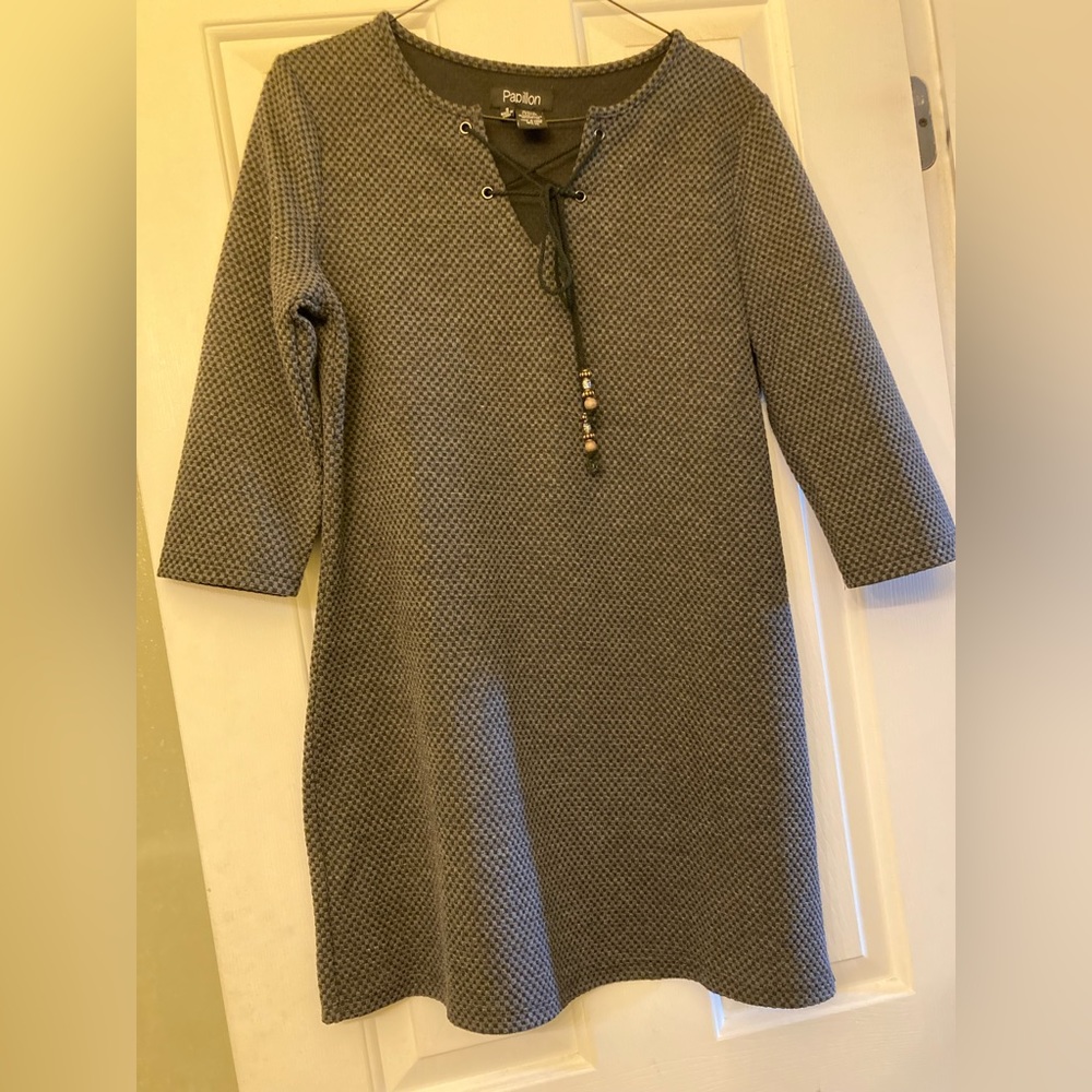 Papillon brand, size small, nwot dress